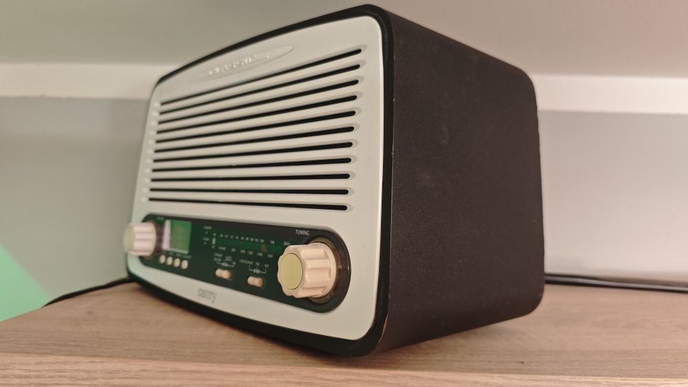 Radio retro Camry CR 1126