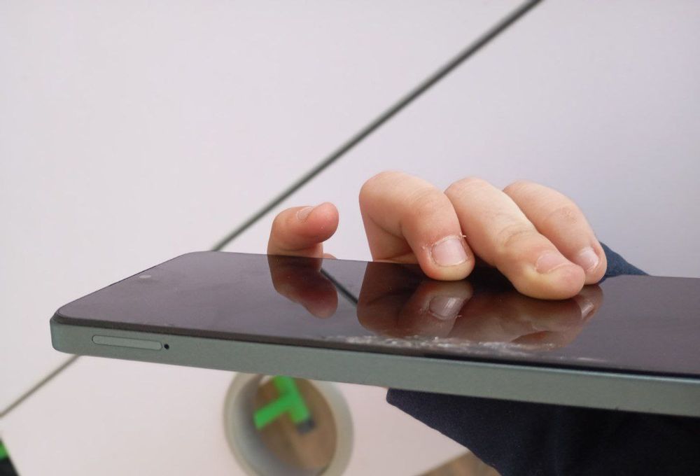 Обміняю Poco с65