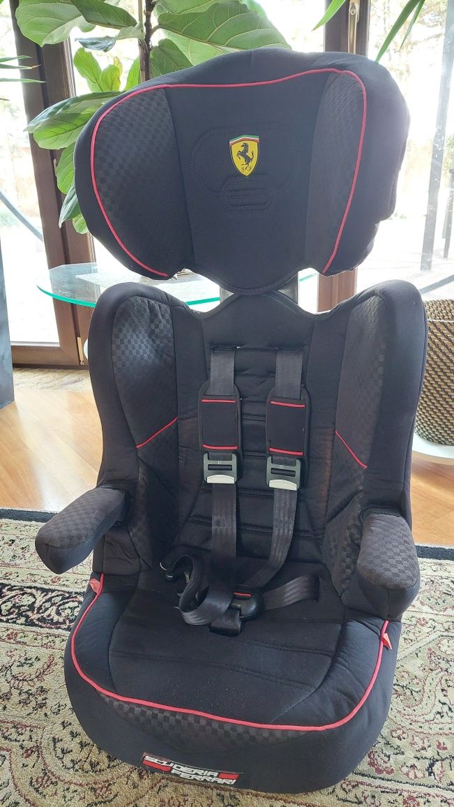 Fotelik Ferrari 15-36 kg