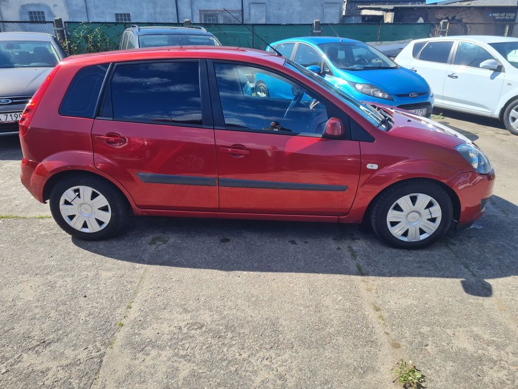 Ford Fiesta 1,4TDCi bdb stan Klima 2xkluczyk