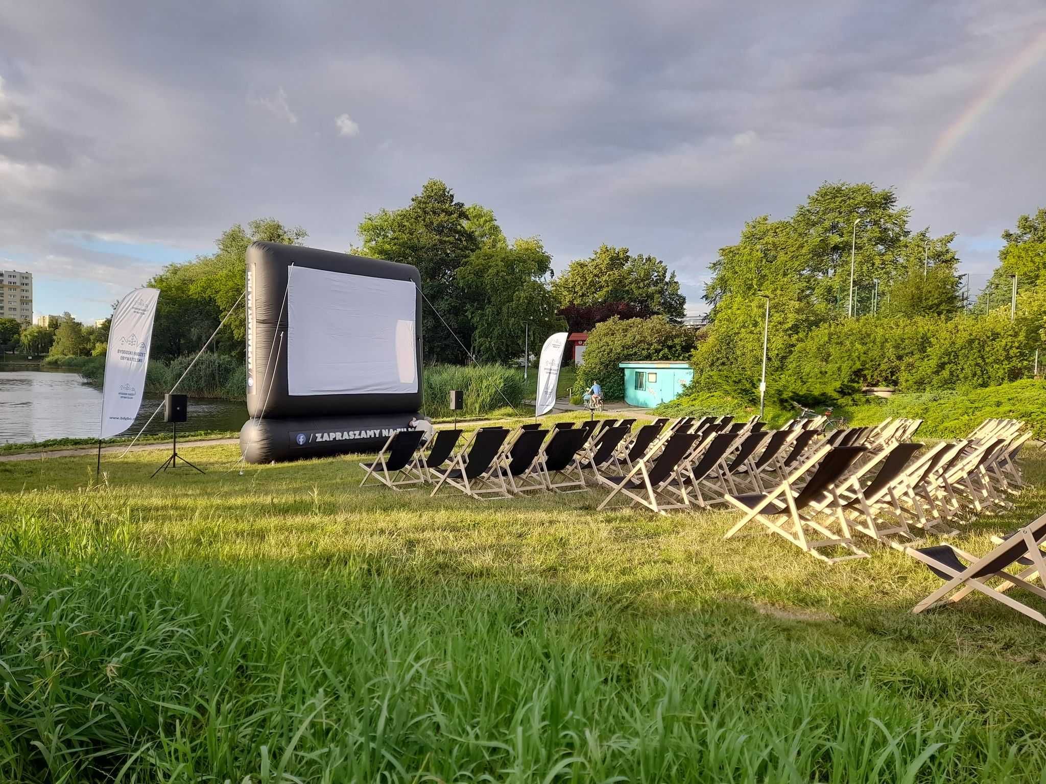 Kino plenerowe / wynajem leżaków