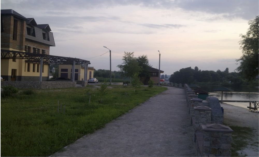 Продам готельно-розважальний комплекс на березі річки Рось