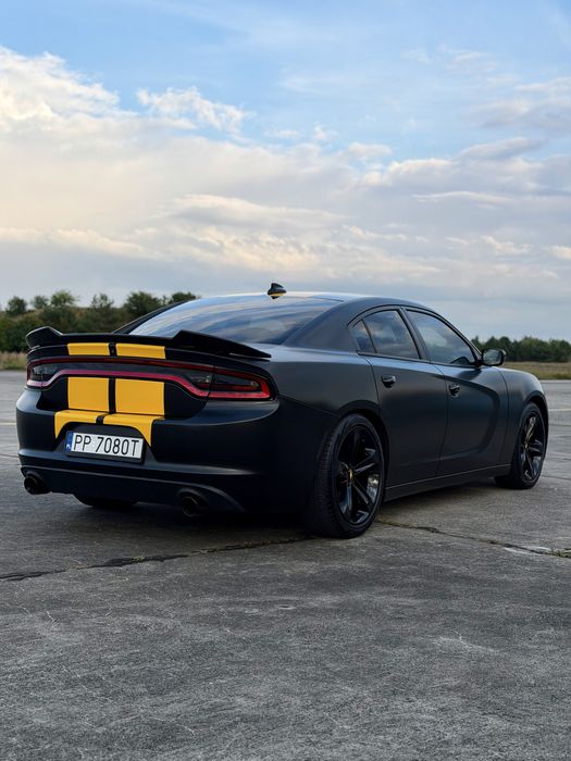 Dodge Charger 5.7 HEMI V8 | 2016r | LPG | Po serwisie i detailingu