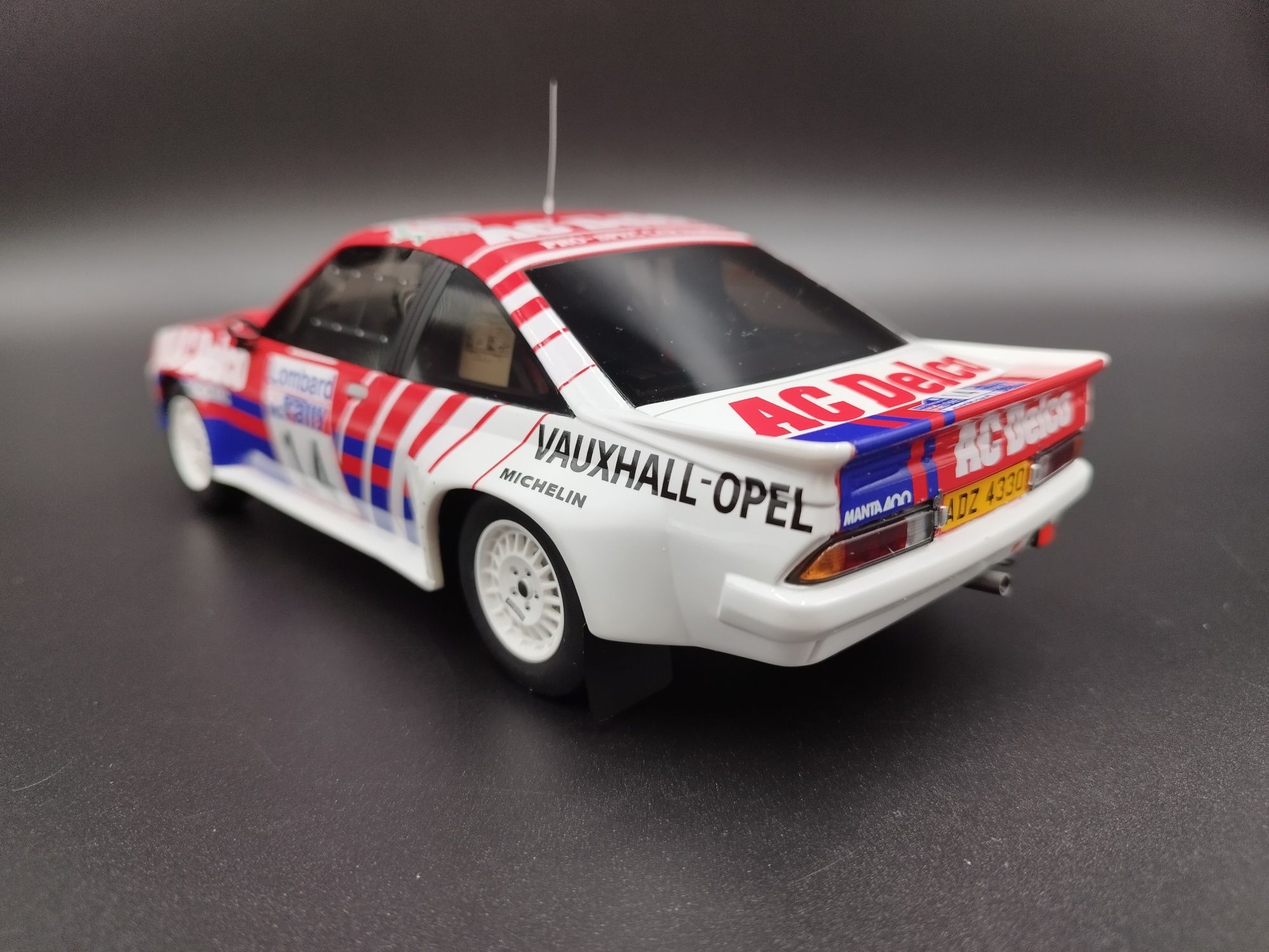 1:18 Otto 1:18 Opel Manta 400 #14 J.Mcrae RAC Rally 1985 model