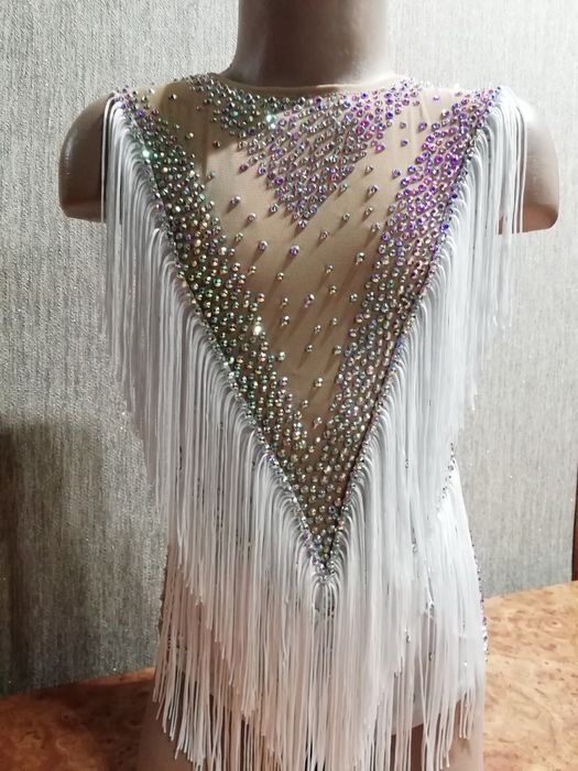 Пошив купальников для художественной гимнастики