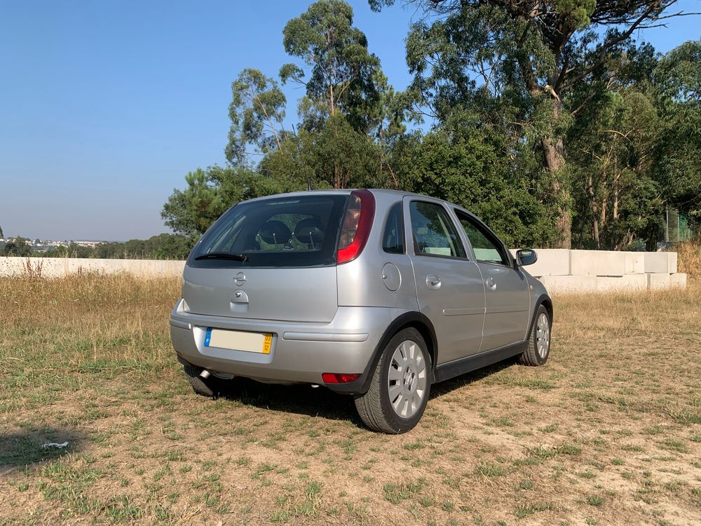 Opel Corsa C - 1.3 CDTI - 2003