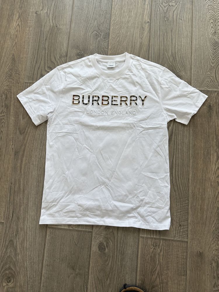 Burberry футболка