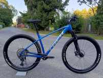 Rower MTB Trek X-Caliber 9 Alpine Blue 29 Shimano Deore XT 12s Recon L