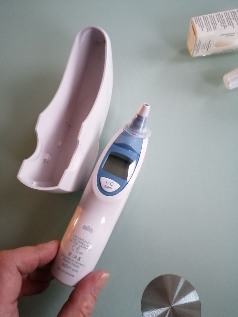 Termometr braun 4520 do ucha