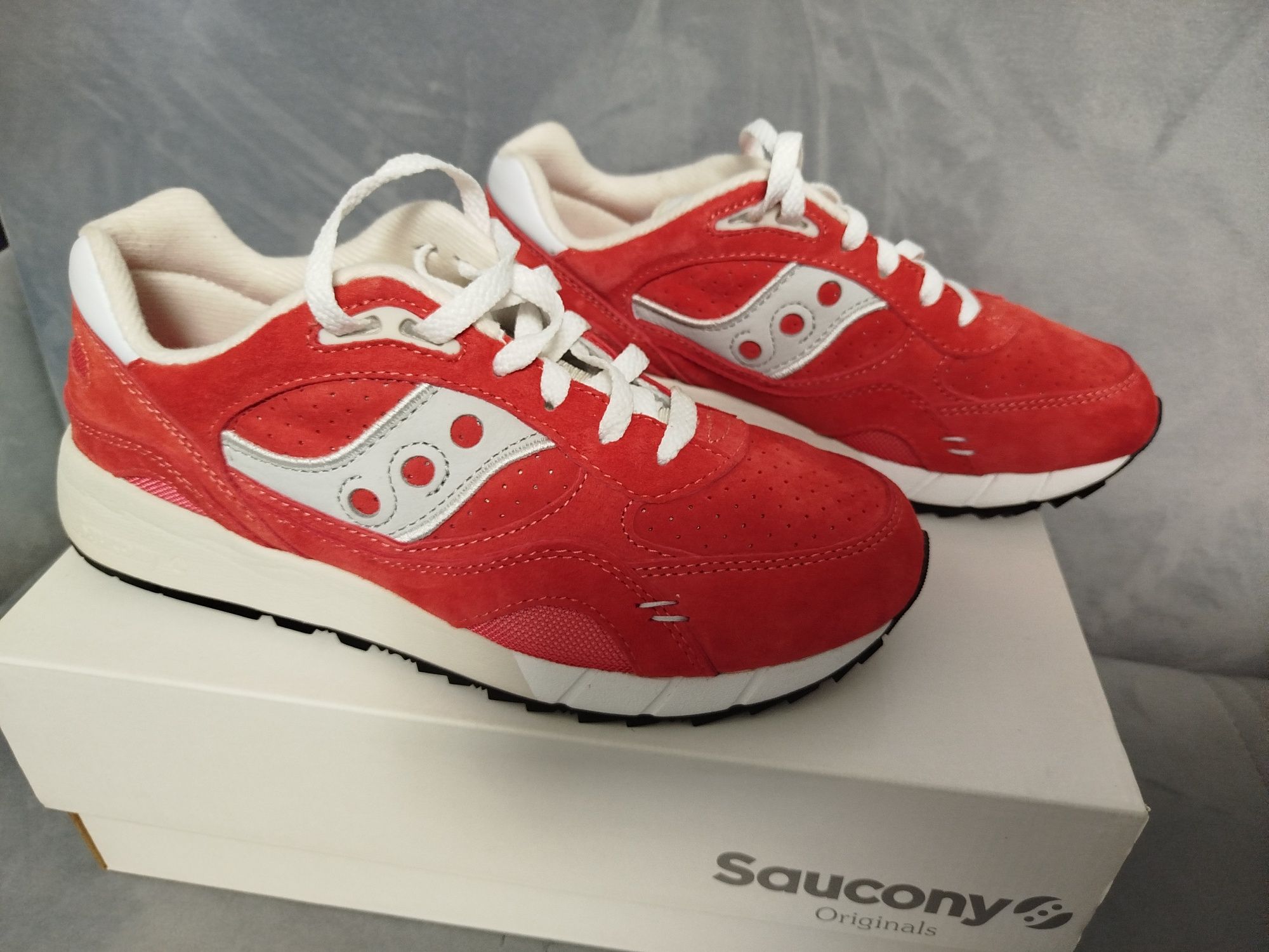 Продам Saucony Shadow 6000