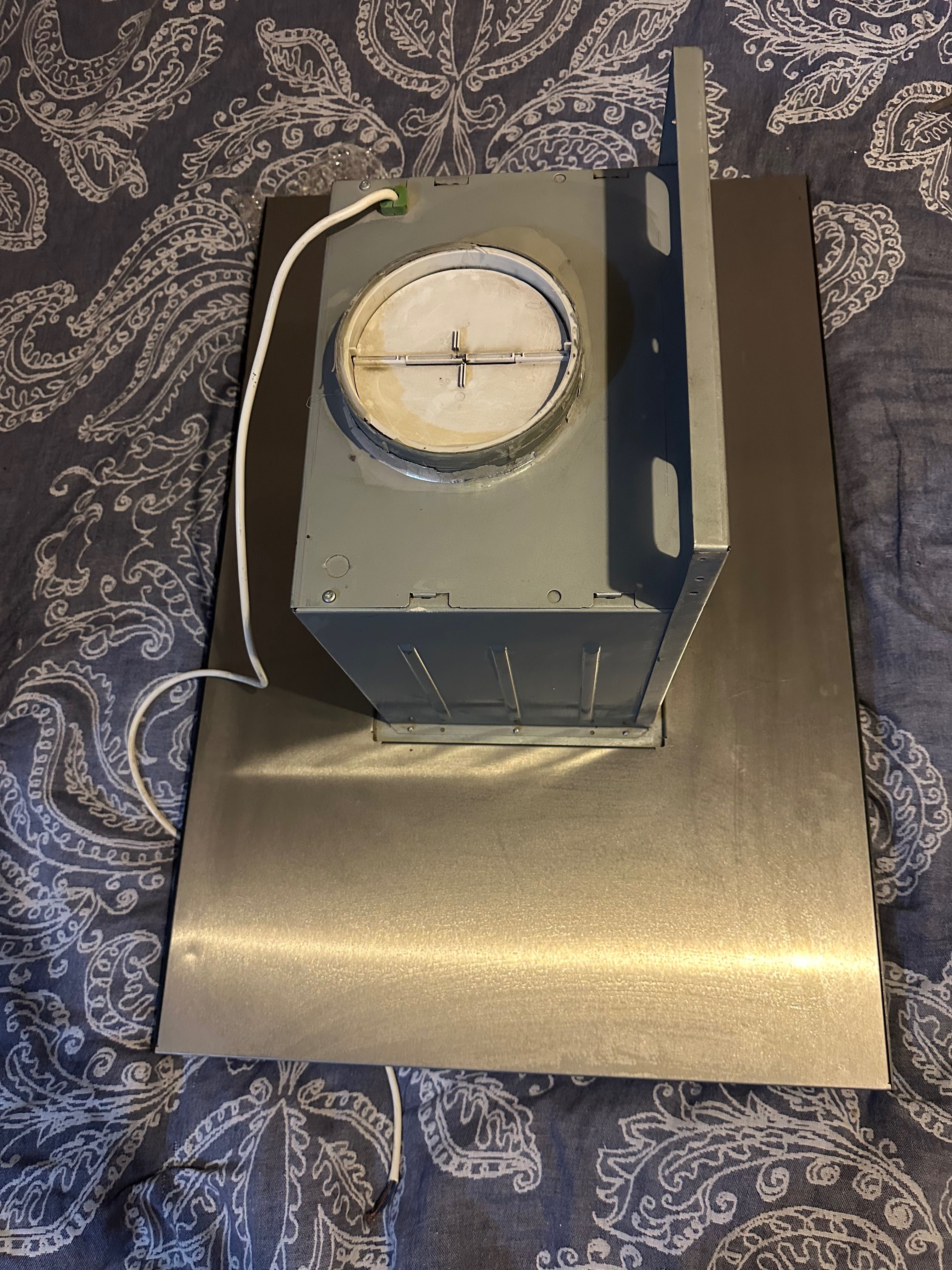Витяжка кухонна Siemens LF 91 BB 552