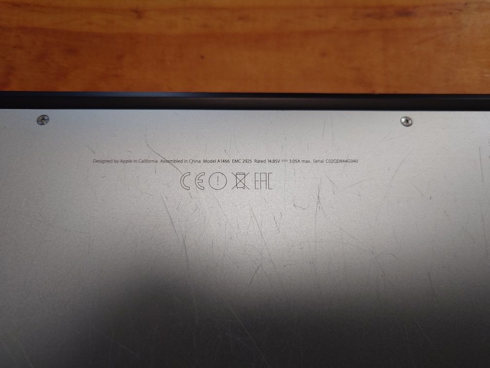 Ноутбук APPLE MacBook air 13" 2015 року, повністю в робочому стані