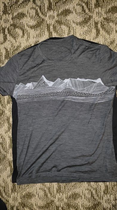 Термофутболки з мериноса Icebreaker