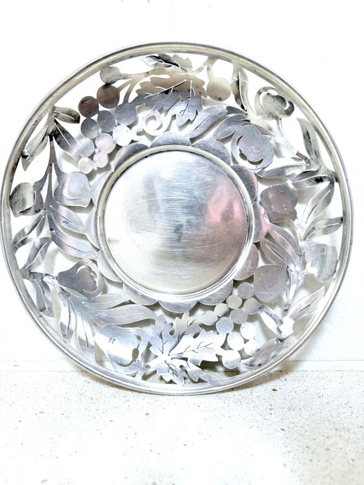 Linda taça em prata portuguesa recortada e vazada
