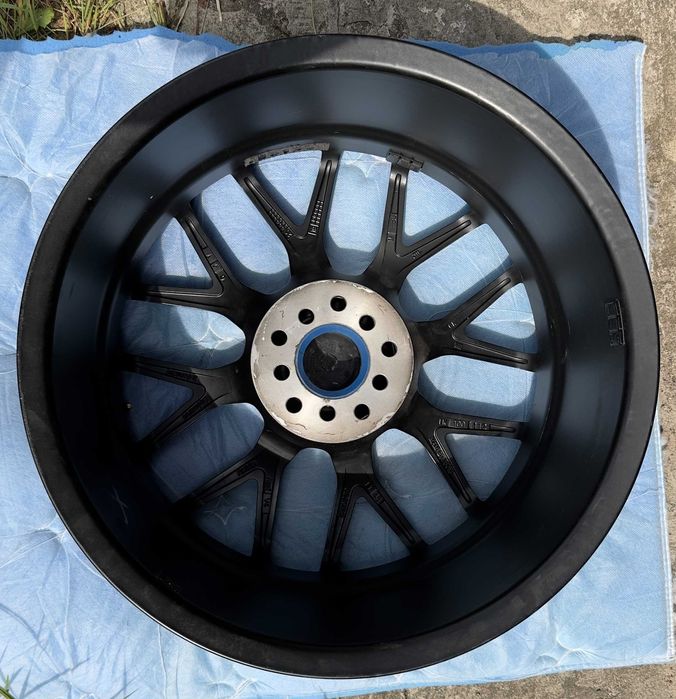 MAM GT1 felga 8,00 x 18 cali  5x112 ET45 Volkswagen golf 7 Skoda
