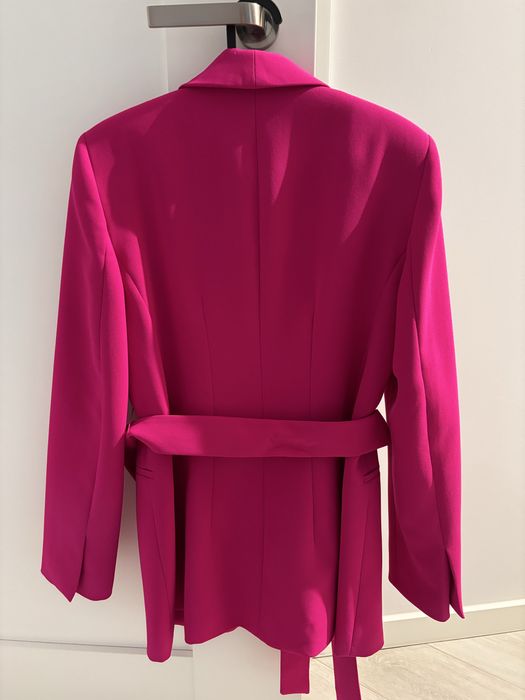 Fuksjowy garnitur Zara S