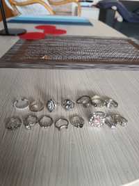 Zestaw pierścionków kolor srebrny