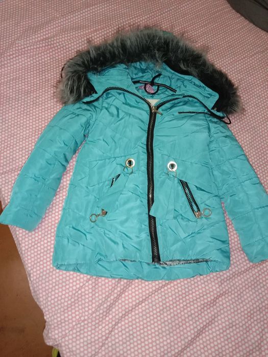 Продам зимову куртку