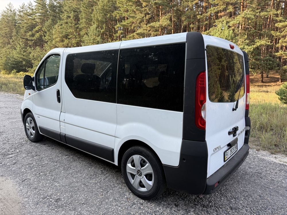 Продам Opel Vivaro, Пасажир!!