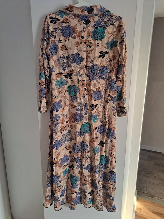 Długa letnia sukienka w kwiaty, boho. S