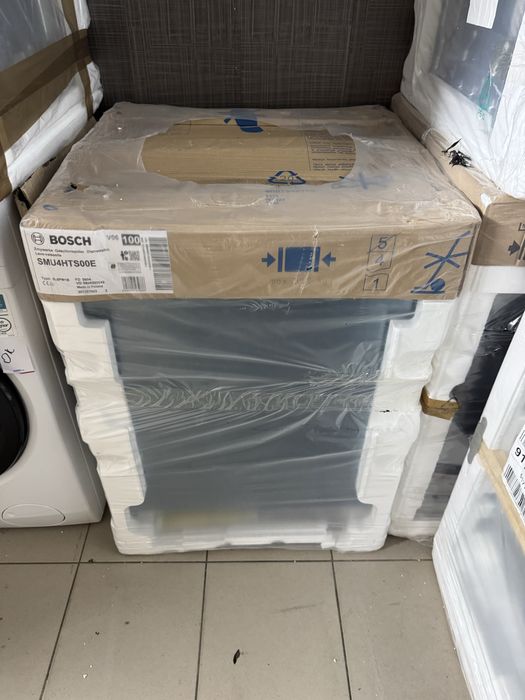 Вбудована посудомийна машина Bosch SMU4HTS00E Серія 4