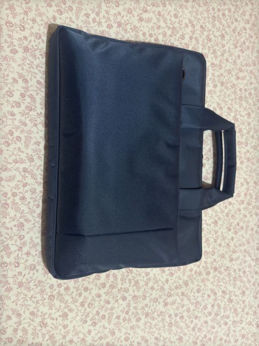 Mala computador Rivacase 8221.   13,3 azul