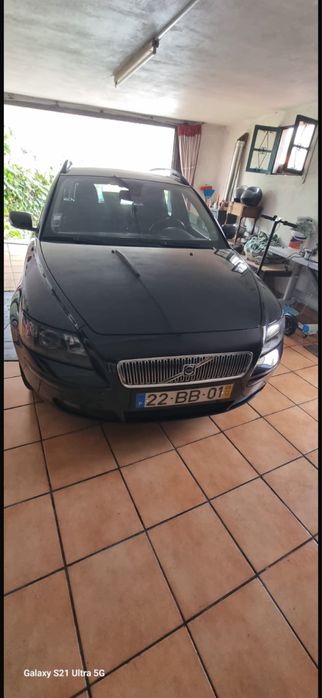 Volvo v50 vendo ou troco por comercial