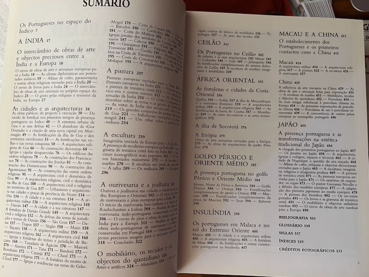 História Arte Portuguesa no Mundo, 2 volumes, autor Pedro Dias