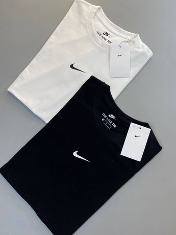 Nike t-shirt, center logo