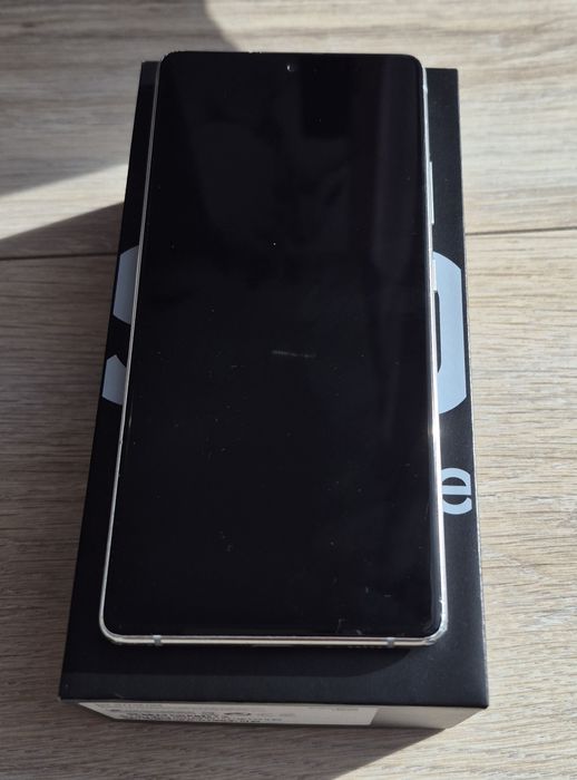 Samsung Galaxy S10 Lite – biały, stan bardzo dobry