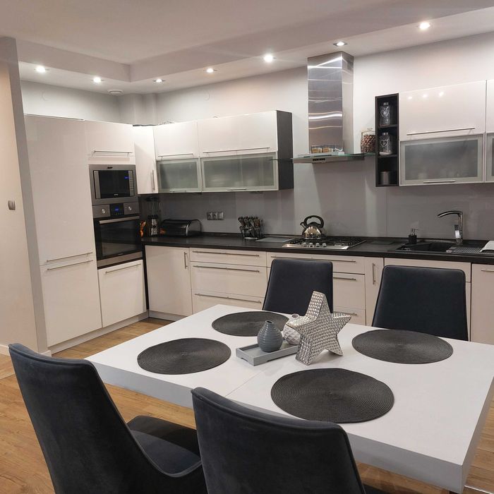 sprzedam mieszkanie 63,3 ul. Jana Pawła II (przy Polamie)