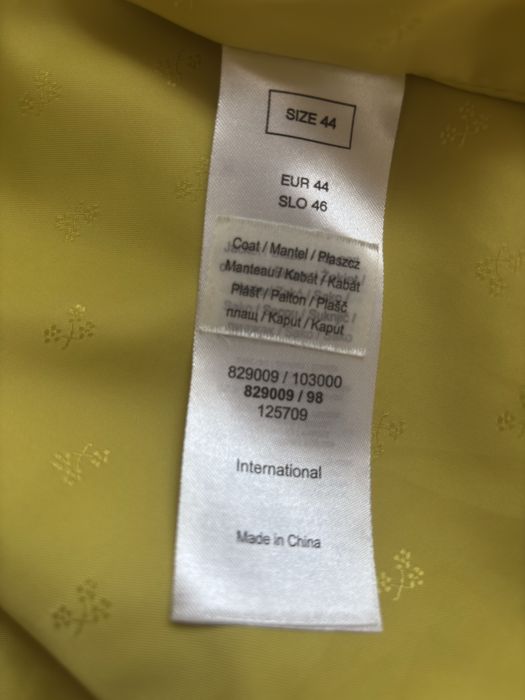 Nowy limonkowy plaszczyk wiosenno-jesienny marki Orsay rozm 42/44
