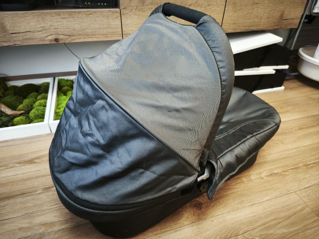 Wózek spacerówka trójkołowy britax b-motion z gondolą