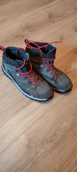 Buty trekkingowe Quechua i Keen