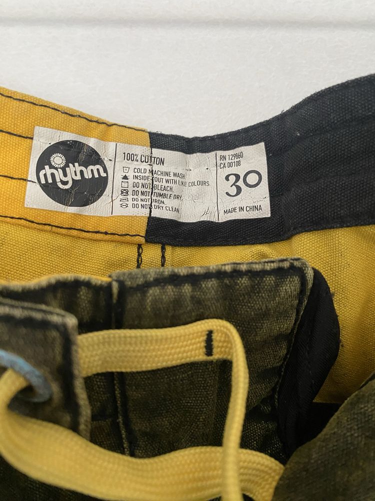 Calções esverdeados waxed da Rhythm