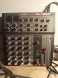 Phonic AM220 Kompaktowy analogowy Mikser audio