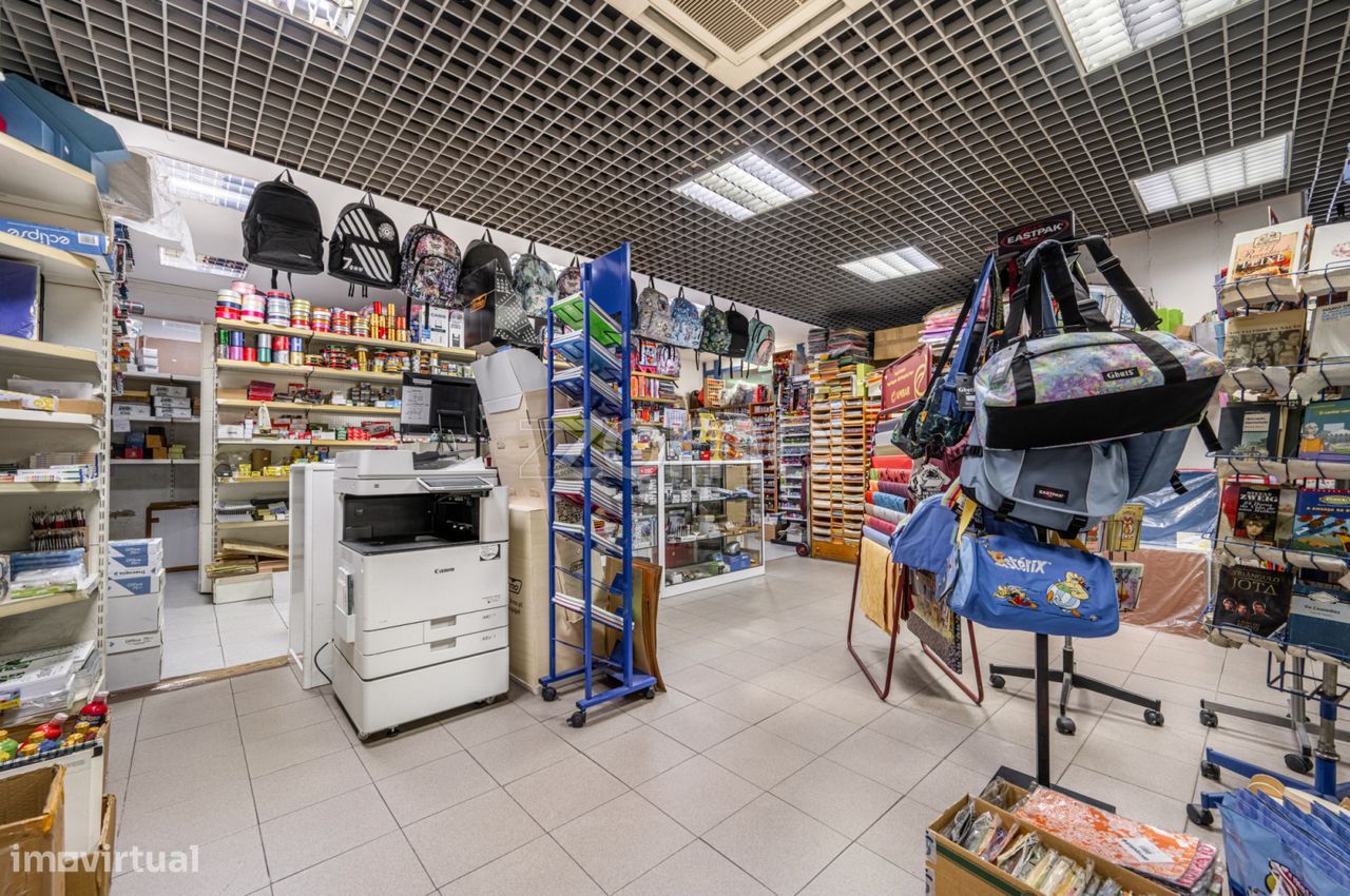 Papelaria e Livraria no Centro de Felgueiras, no Edifício Orion