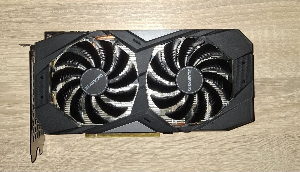 Відеокарта Gigabyte GTX1660SUPER