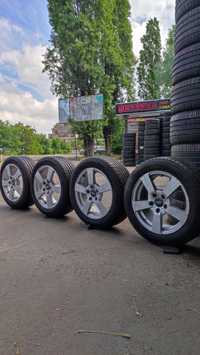 Комплект шини  205/55 R-16 диски Audi ET-45 7Jx16H2 5/112