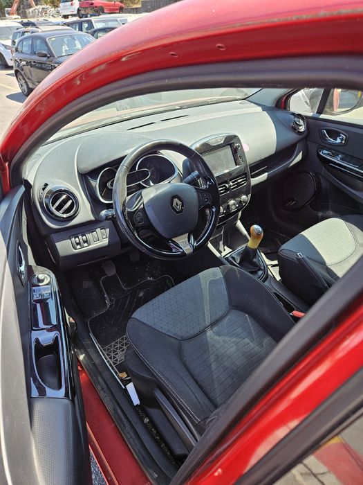 Renault Clio IV 1.5 DCi de 2014 para peças