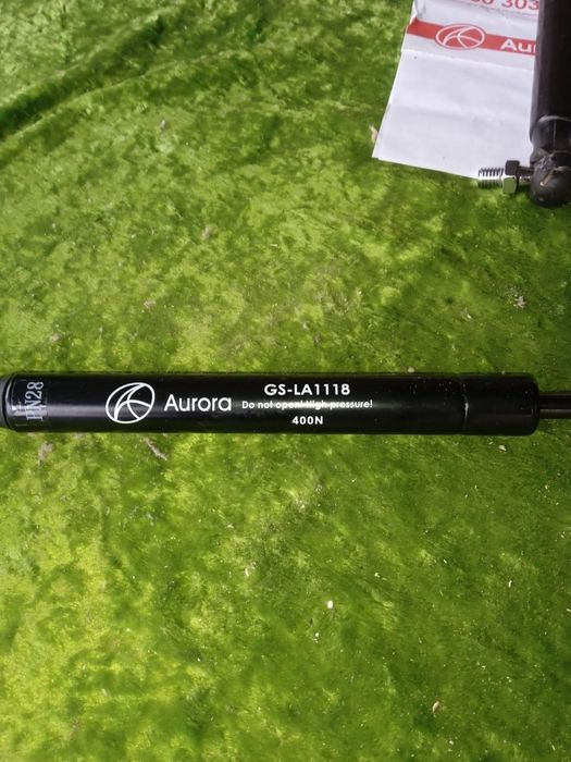 Амортизаторы багажника ваз 1118