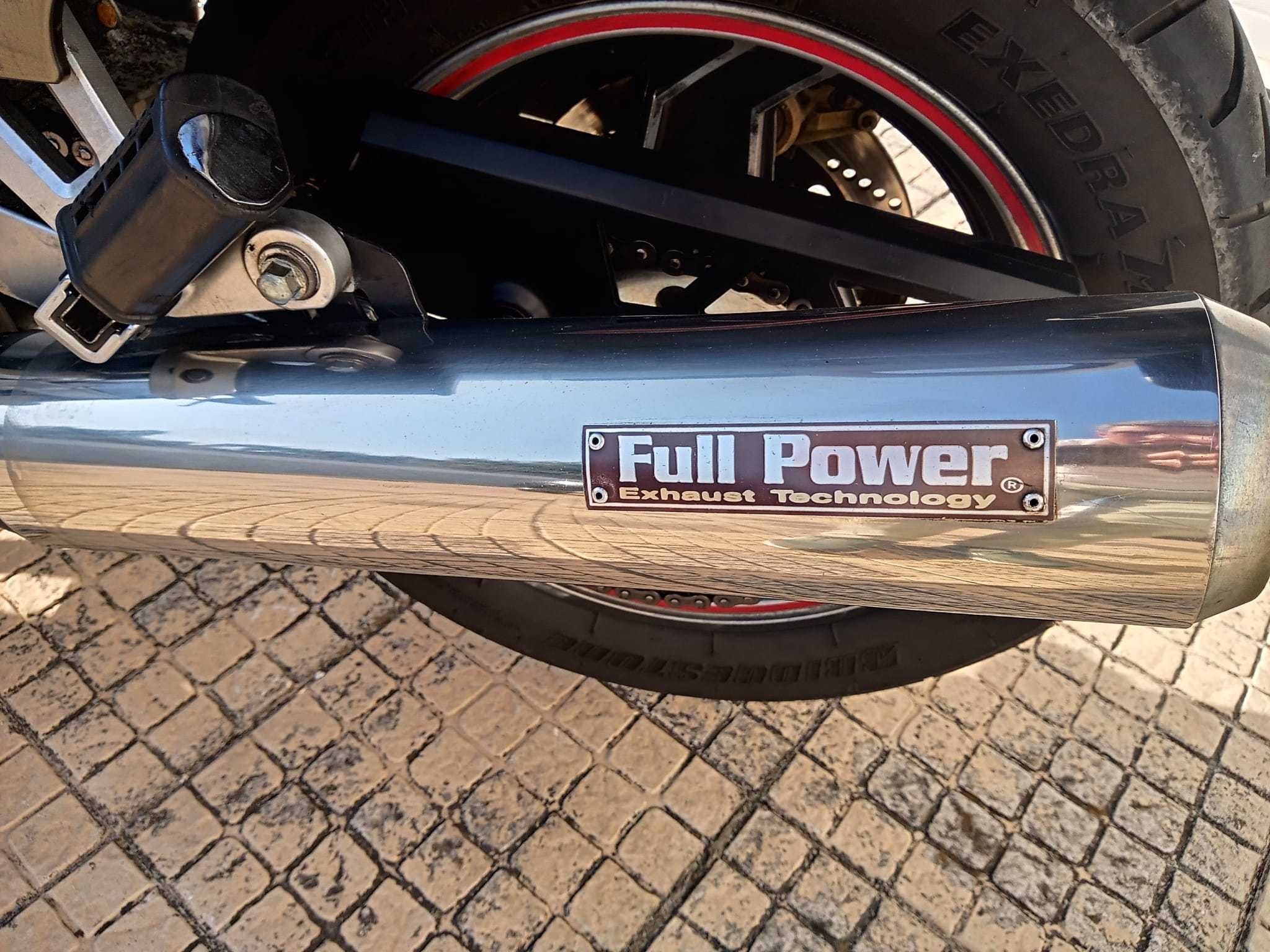 Suzuki GSXF 1100