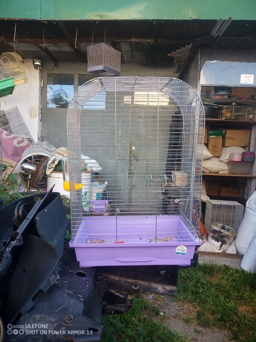 Клітки для папуг