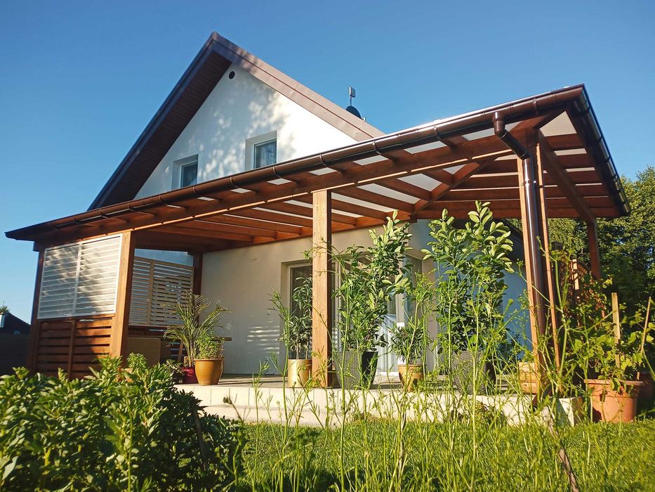 zadaszenie tarasu pergola dach taras drewniany poliwęglan