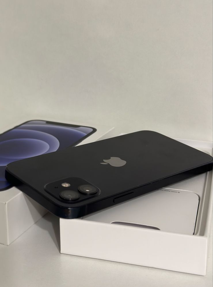 Iphone 12 128gb. Хороший стан та комплект!