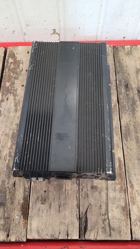 Преобразователь/UPS/Безперебойник  12V/220V