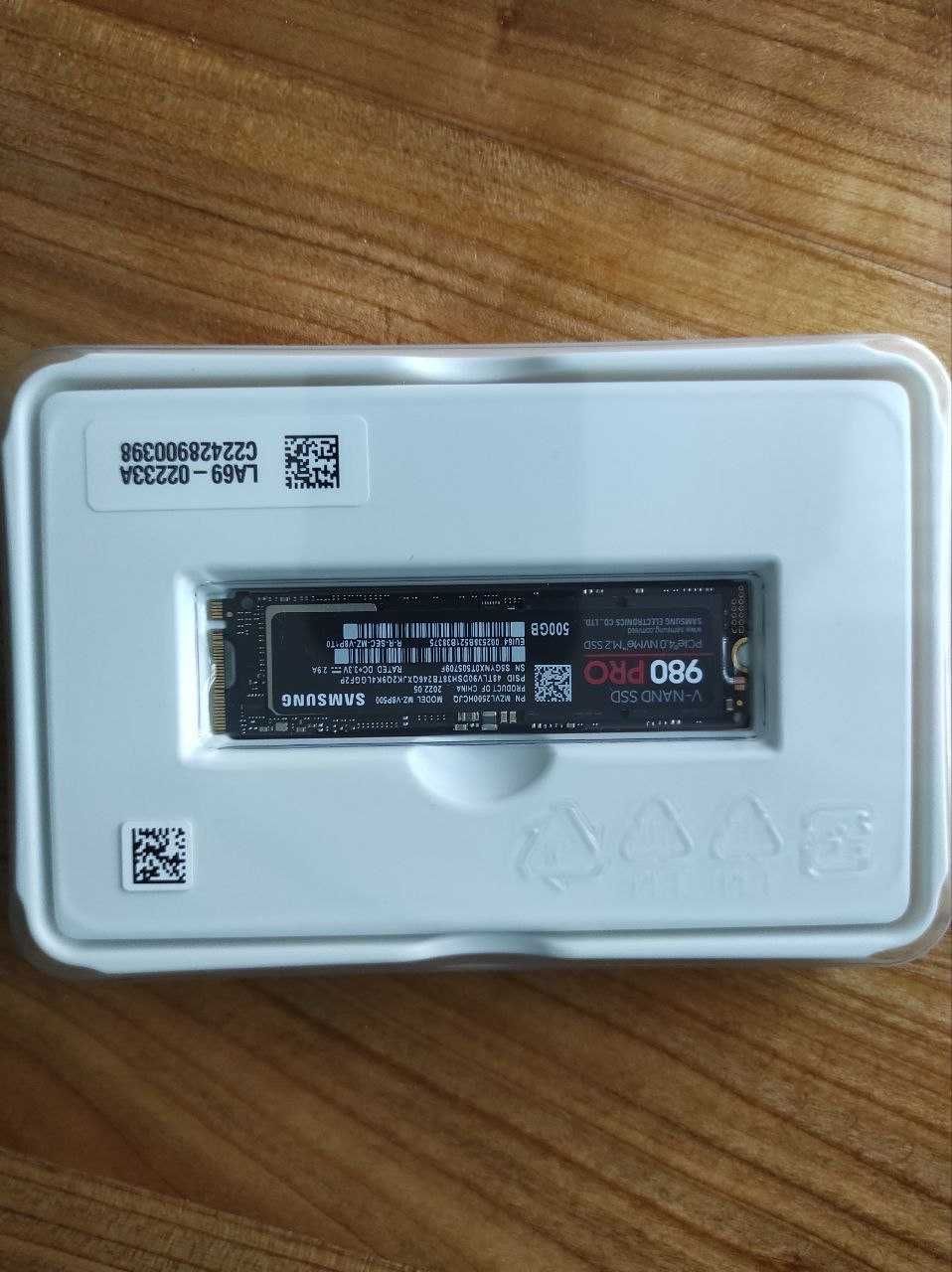 SSD накопичувач M.2 2280 500GB SAMSUNG 
PCI Express 4.0 x4