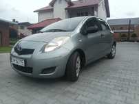 Toyota Yaris silnik benzynowy poj 1.33 ps 100 klima