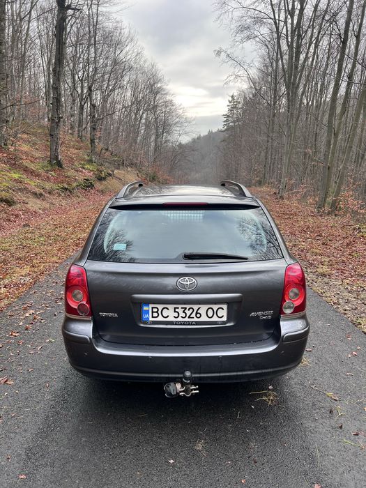 Toyota AVINSIS 2007р 2.0 D4D