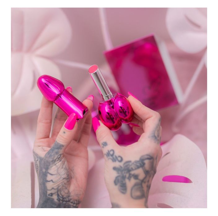 Помада член Isamaya flamingo cardinal